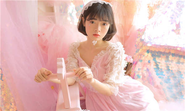 镇原供卵试管代怀生子多少钱？这一直是很多不孕不育家庭关注的话题。在中国，不孕不育的发生率越来越高，根据《中国不孕不育现状调研报告》显示，育龄夫妇的不孕不育率从20年前的3%增长至现在的12.5%-18.2%，患者人数高达6000万以上。在这样的背景下，许多家庭通过供卵试管来实现自己的生育梦想。那么，供卵试管代怀生子的费用到底是多少呢？